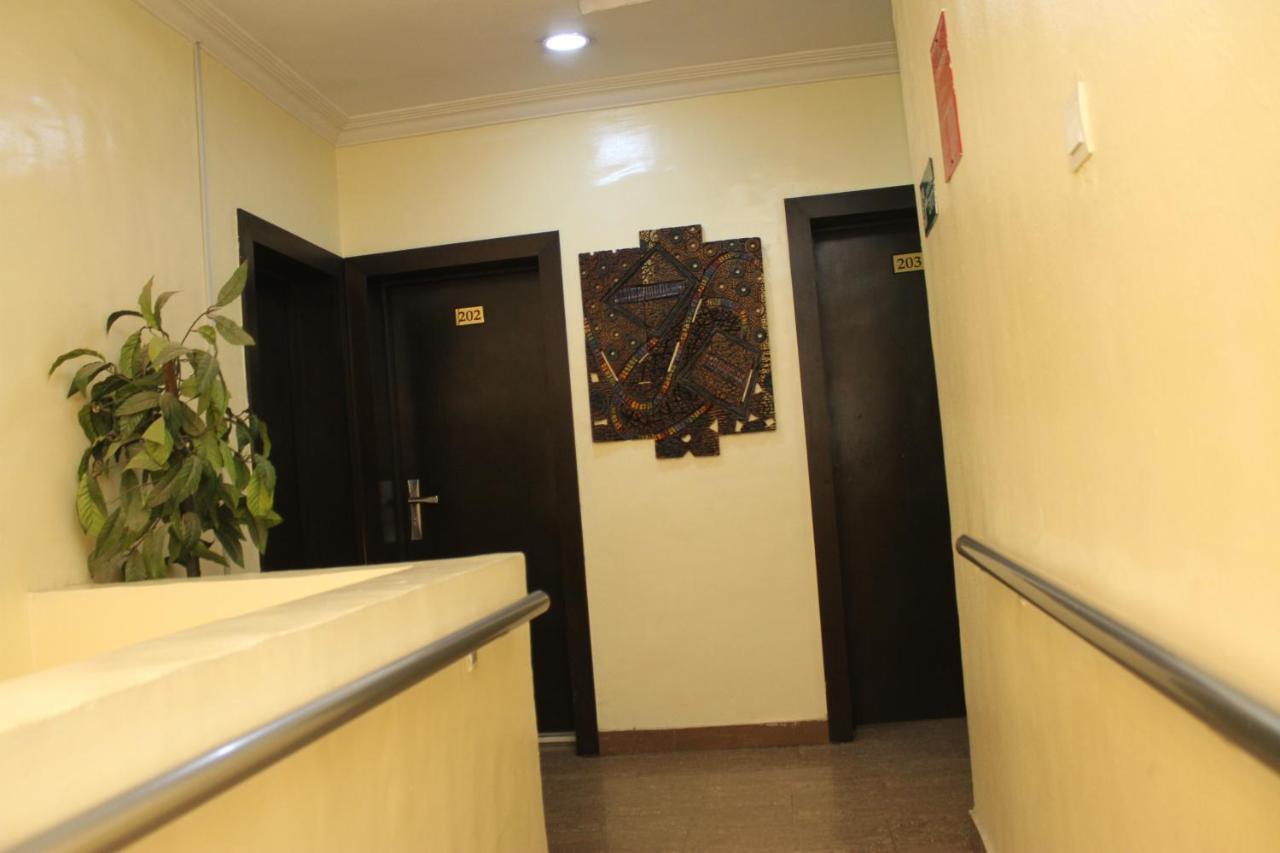 Mitos Luxury Suites Lagos Exterior photo